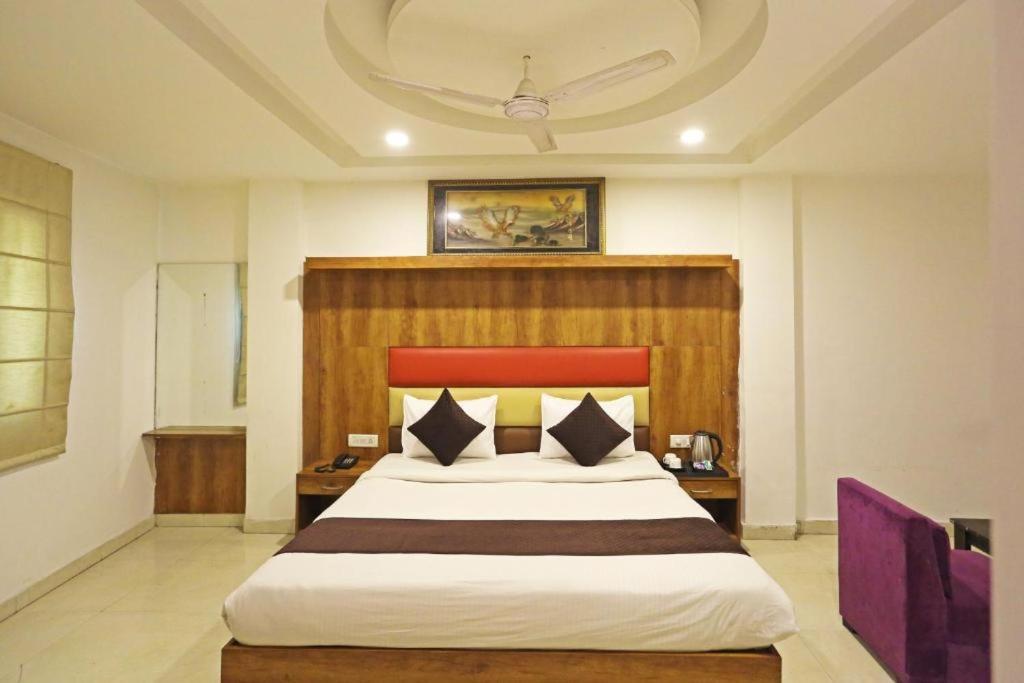 Hotel Urban Luxury New Delhi Eksteriør bilde