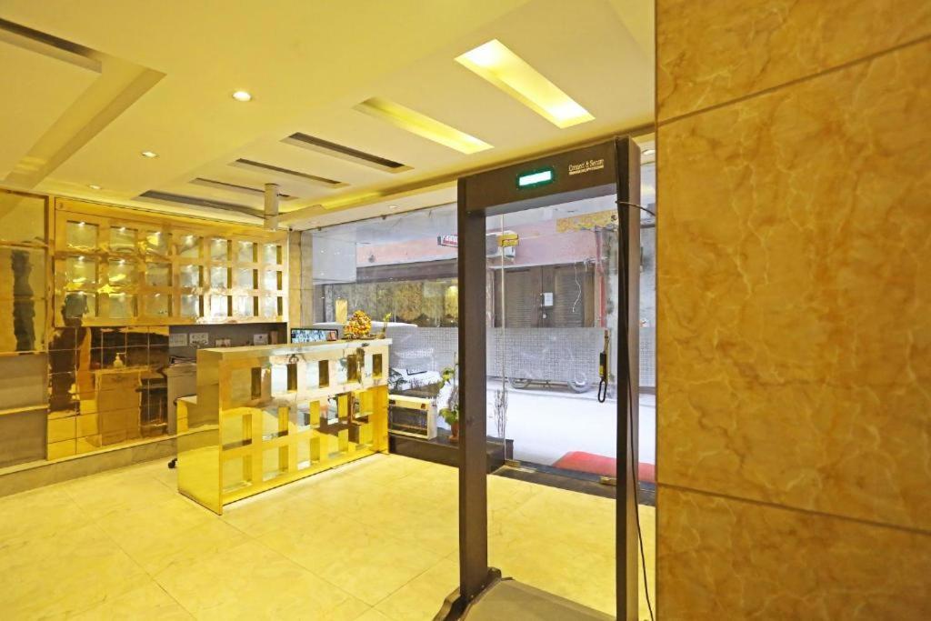 Hotel Urban Luxury New Delhi Eksteriør bilde