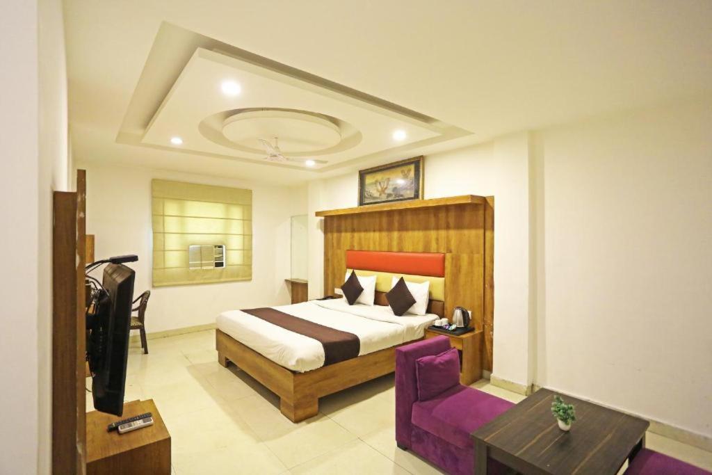 Hotel Urban Luxury New Delhi Eksteriør bilde