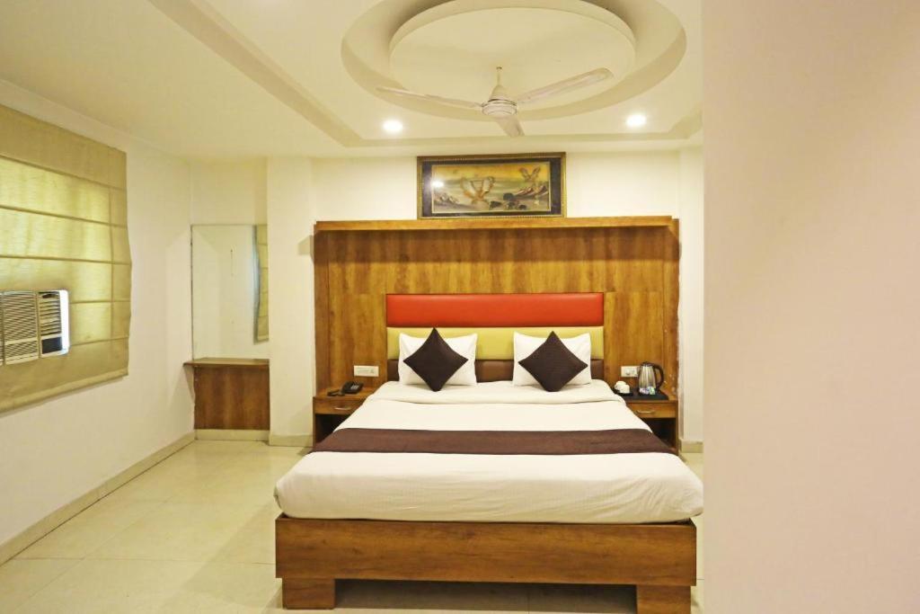 Hotel Urban Luxury New Delhi Eksteriør bilde