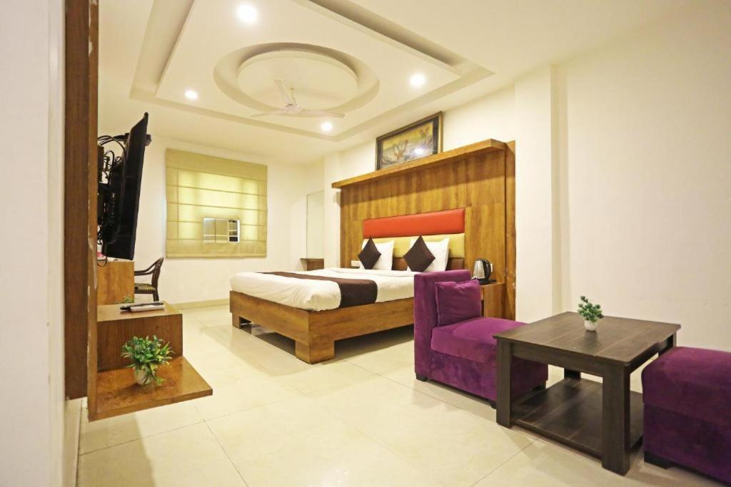 Hotel Urban Luxury New Delhi Eksteriør bilde
